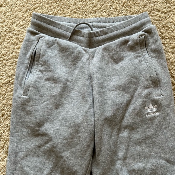 Men’s adidas jogger sweats - Picture 3 of 5